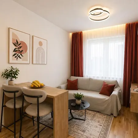 Urban Getaway With Free Parking Апартаменты